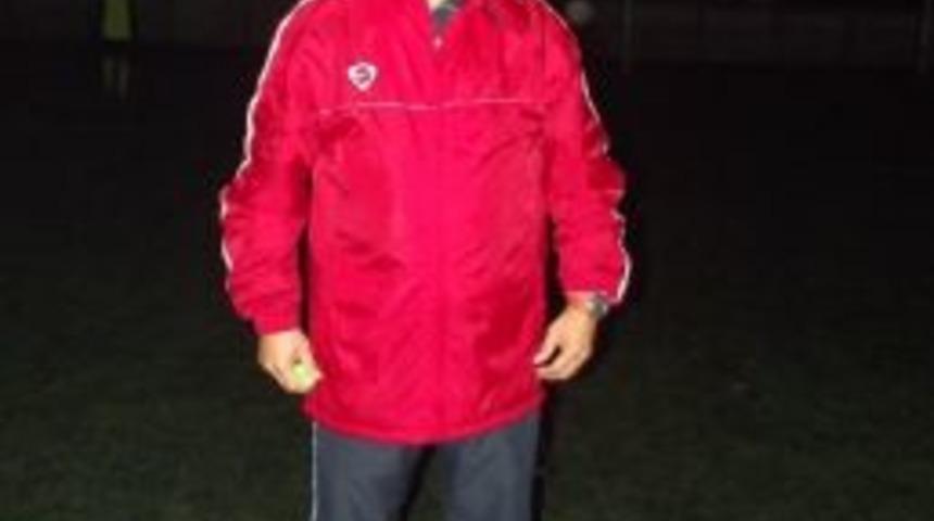 Utange&ccedil;, Merkez Yenik&ouml;y&rsquo;&uuml; Tebrik Etti