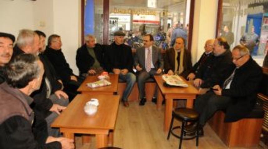 Başkan Şahin Esnaf Ile Sohbet Etti