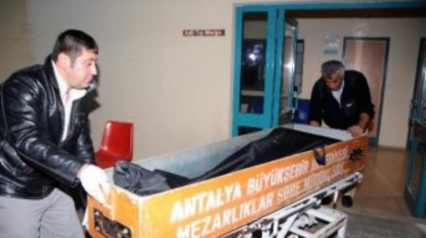 Yastıkla Boğup, Cesedini 6 Par&ccedil;aya Ayırdı