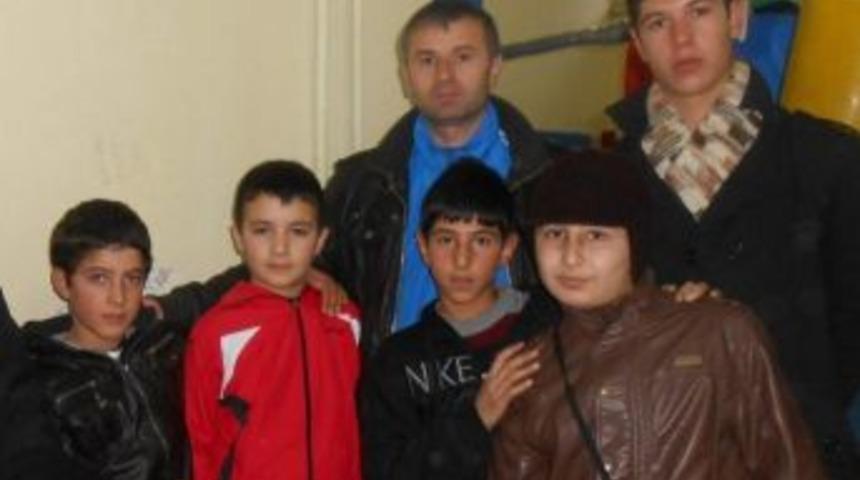 Boks M&uuml;sabakalarında Kırşehir R&uuml;zgarı