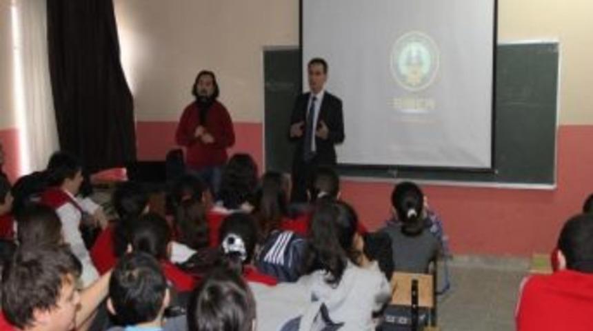 &Ouml;ğrenciler Akran Ve Siber Zorbalığı Konularında Bilgilendiriliyor