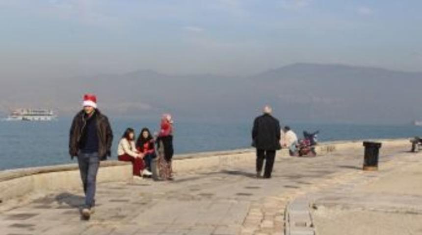 Doğuda Kar İzmir'de G&uuml;neş