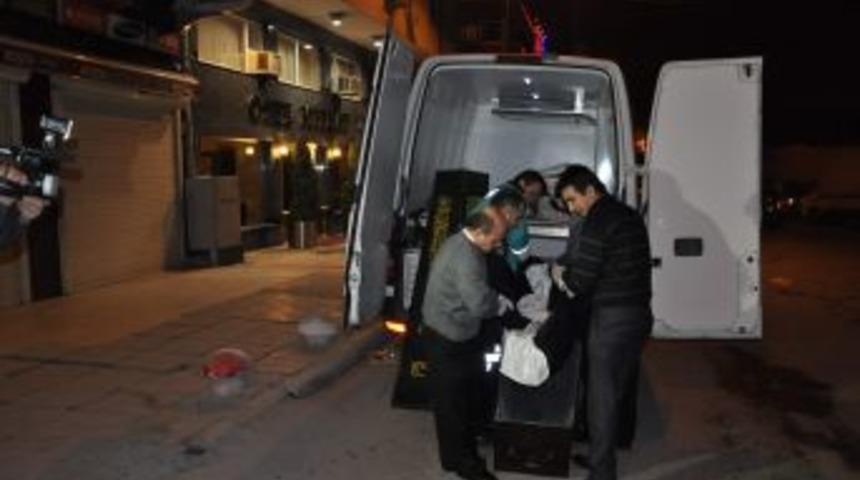 Amerika Vatandaşı Otelde &Ouml;l&uuml; Bulundu