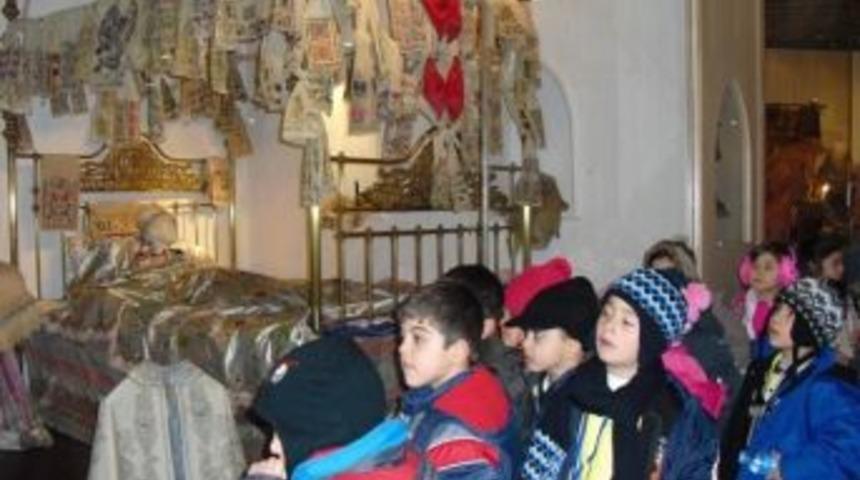 &Ccedil;ubuklu &Ouml;ğrenciler Deniz D&uuml;nyasını Gezdi