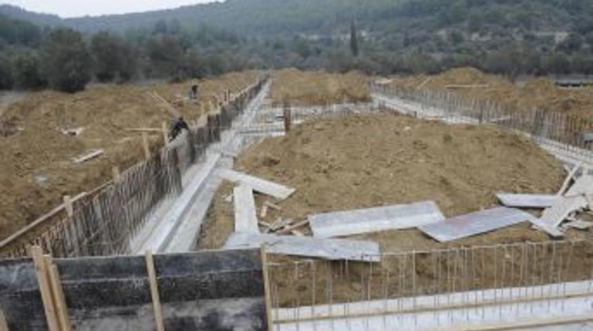 &Ccedil;anakkale'nin En B&uuml;y&uuml;k Şehitliği Yapılıyor