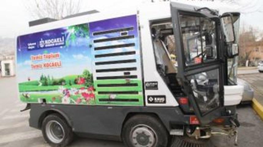 Kocaeli B&uuml;y&uuml;kşehir Belediyesi'nden Son Teknolojiyle Temizlik