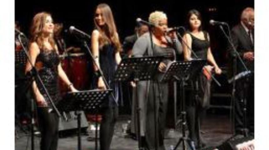 'Sunshine Band' Nil&uuml;fer&rsquo;de Sahne Aldı