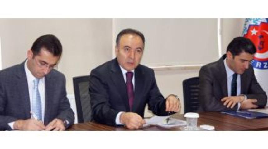 Vali Altıparmak: Havamız Kirli, Hamasete Girmeden &Ccedil;&ouml;z&uuml;m Bulalım