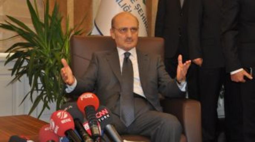 Bayraktar: 40 Yıldır Bulunduğum Davanın Yara Almaması I&ccedil;in Yoluma Devam Edeceğim