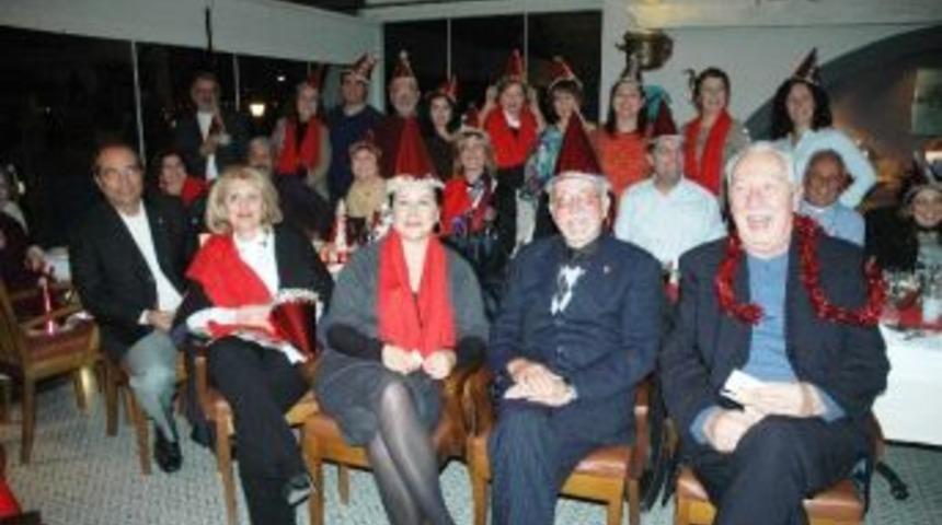 Bodrum Rotary Kulub&uuml; Eğitime Destek İ&ccedil;in Yeni Yıl Balosu D&uuml;zenledi