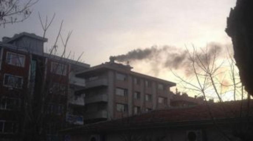 Edremit&rsquo;te Bilin&ccedil;siz Yakılan Kaloriferler Havayı Kirletiyor