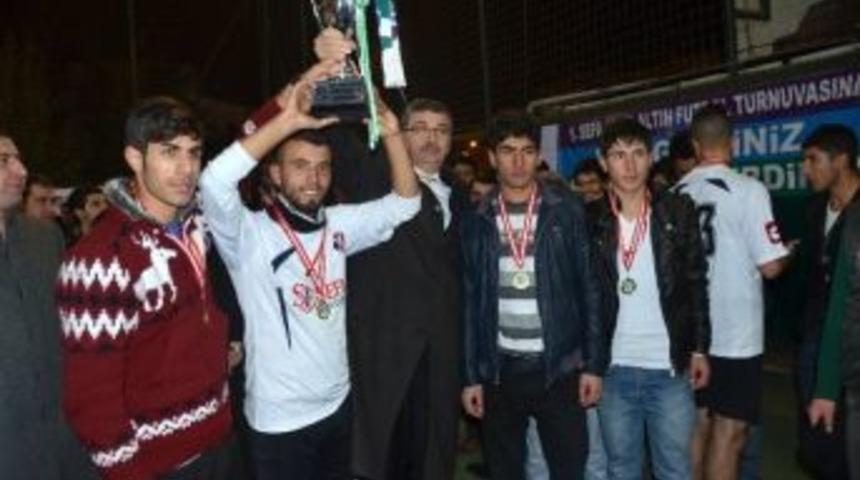 G&uuml;ven&ccedil;, Turnuva Final Ma&ccedil;ını İzledi