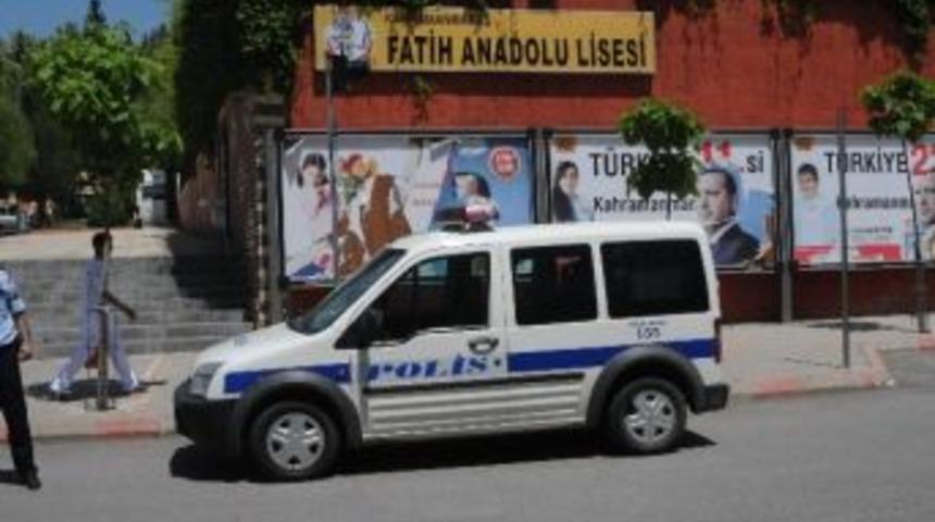 Okul &Ouml;nlerindeki Uygulamalar S&uuml;r&uuml;yor