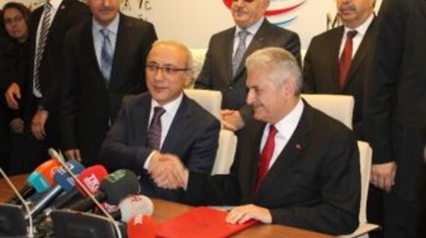 Ulaştırma, Denizcilik Ve Haberleşme Bakanlığı&rsquo;nda Devir Teslim T&ouml;reni