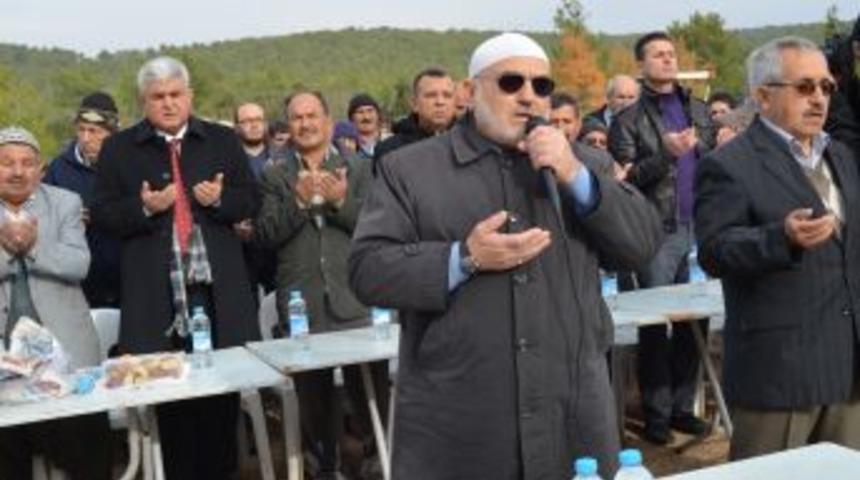 Silifke&rsquo;de &Uuml;&ccedil;&uuml;nc&uuml; Kez Yağmur Duasına &Ccedil;ıkıldı