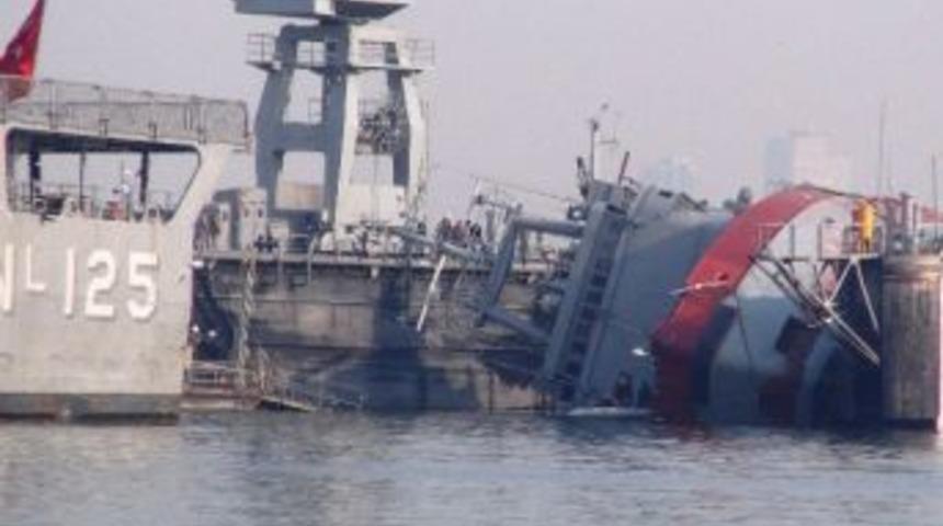 Değirmendere Römorkörü 600 Tonluk Vinç Bekliyor