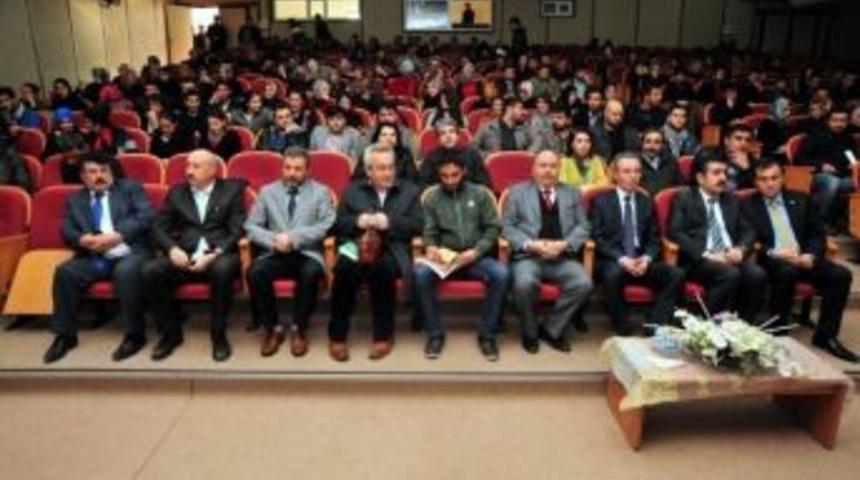 Yyü’de "mevlana'da Aşk Felsefesi" Konferansı