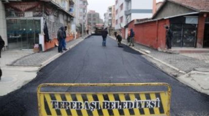 Bah&ccedil;elievler Mahallesi&rsquo;nde Asfalt &Ccedil;alışmaları