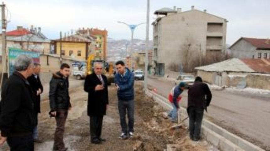 Suşehri&rsquo;nde Işıklandırma &Ccedil;alışmaları Devam Ediyor