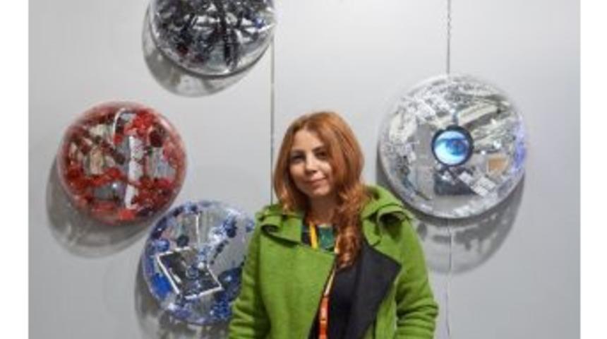 Gökte Tunç, Ix Floransa Bienalinde 'mıx Medıa' Alanında 2. Oldu