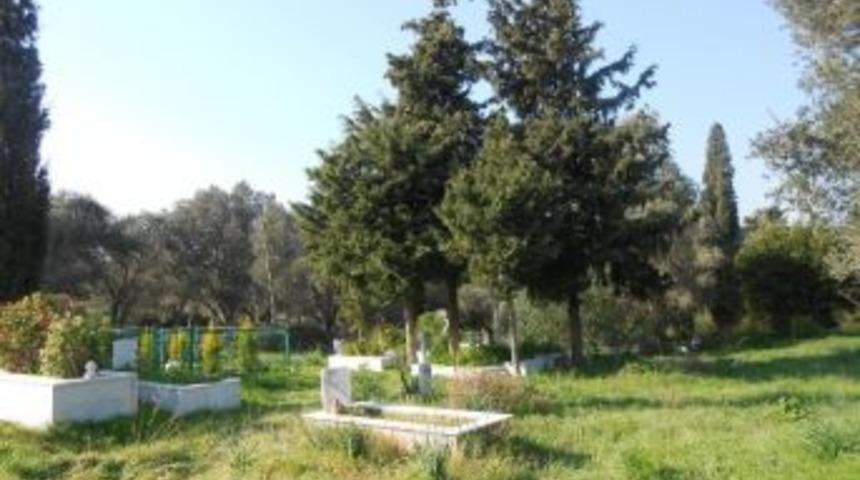 Bodrum&rsquo;da İslamhaneleri Mezarlığı&rsquo;nın Bakımı Yapıldı