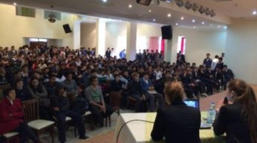 Bodrum Kadem&rsquo;den Gen&ccedil;lere &ldquo;sigara Bağımlılığı&rdquo; Semineri