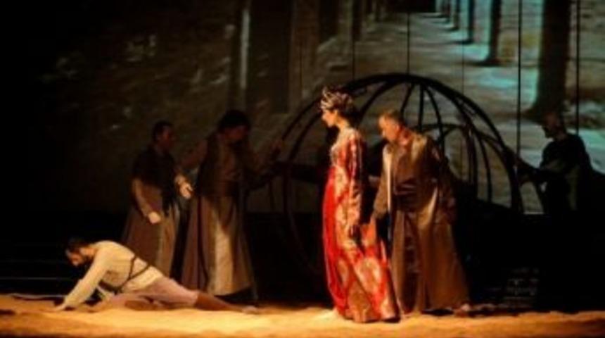 K&ouml;sem Sultan 18 Ocak 2014&rsquo;te Yeniden Sahnede