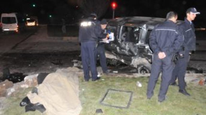 Gaziantep&rsquo;te Trafik Kazası:1 &Ouml;l&uuml; 6 Yaralı