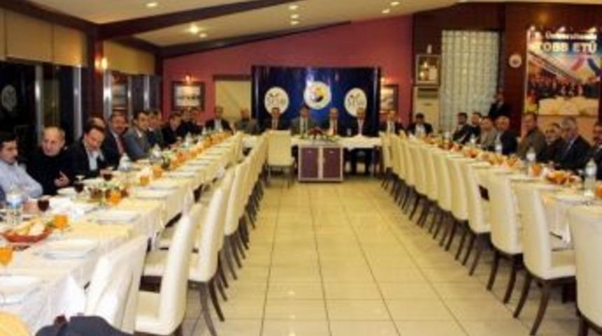 Başkan &Uuml;rg&uuml;p Stso&rsquo;da Avrupa Sivaslılar Birliği &Uuml;yeleriyle Bir Araya Geldi