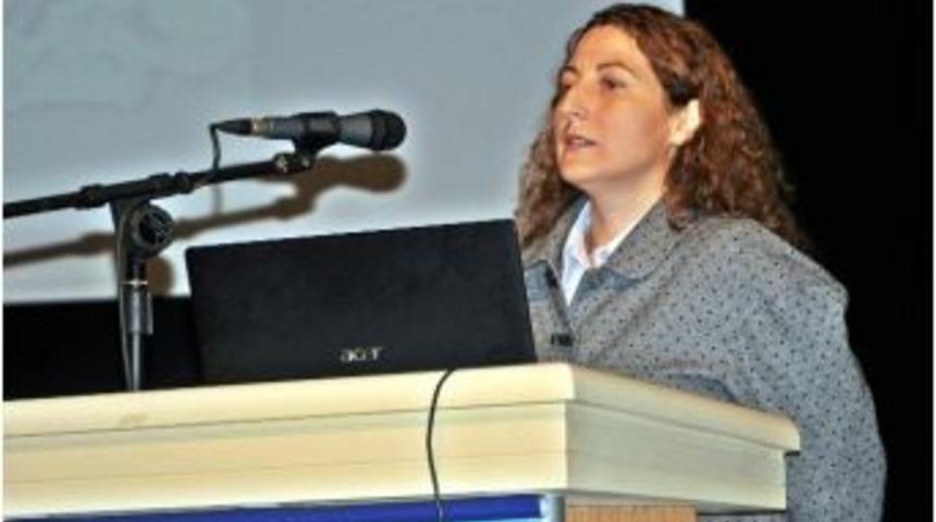 Şapinuva Kazı Başkanı S&uuml;el, Ad&uuml;l&uuml; Gen&ccedil;lerle Bir Araya Geldi