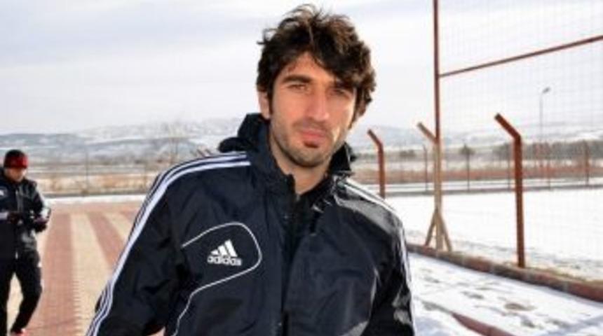 Sivassporlu Kadir Ve Burhan Karab&uuml;kspor Ma&ccedil;ında Galibiyetten Emin