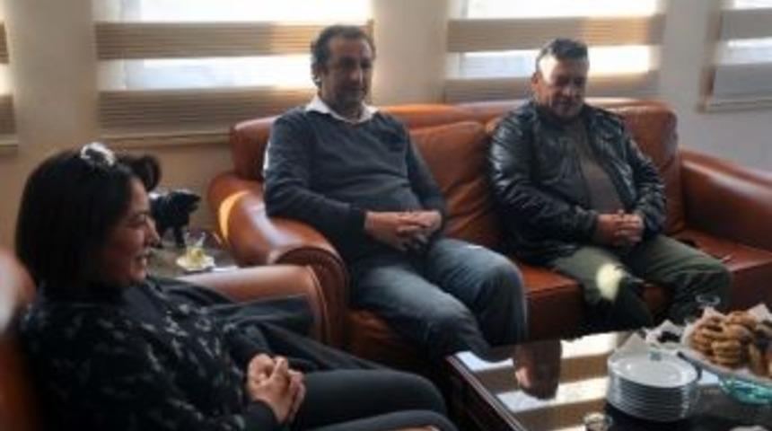 Bu Kez Gazeteciler, Belediyeye Haber Oldu