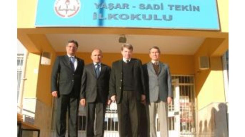 Korkuteli Kaymakamı Karahan Okulları Ziyaret Etti