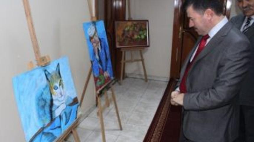 Lise &Ouml;ğrencilerinden T&uuml;rk&uuml; Ziyafeti