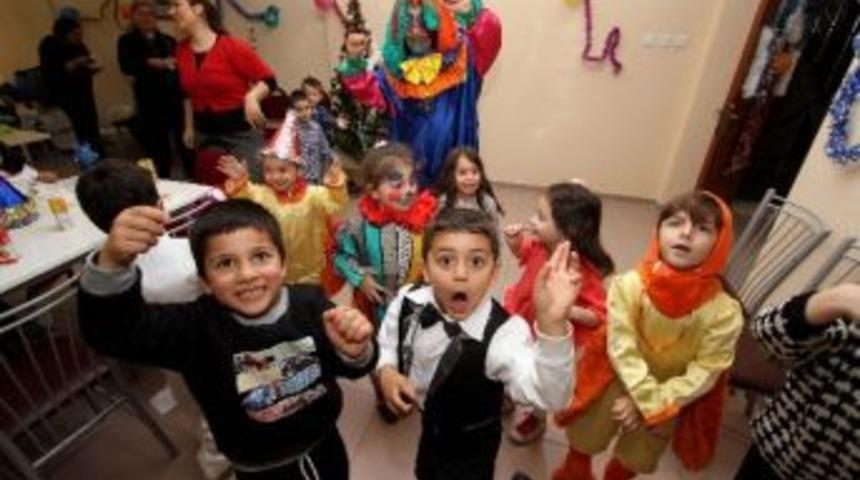 Karşıyaka'da 7&rsquo;den 77&rsquo;ye Yeni Yıl Coşkusu