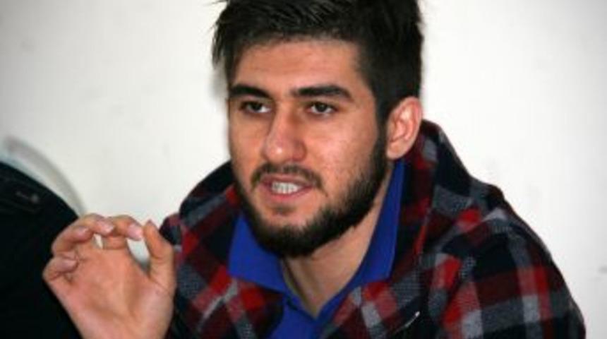 Trabzonsporlu Soner, Abdulkadir Ve Zeki Yavru, &Ouml;ğrencilerle Bir Araya Geldi