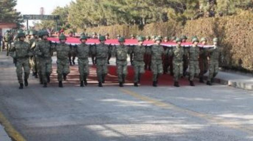 Atat&uuml;rk Garnizon Koşusu