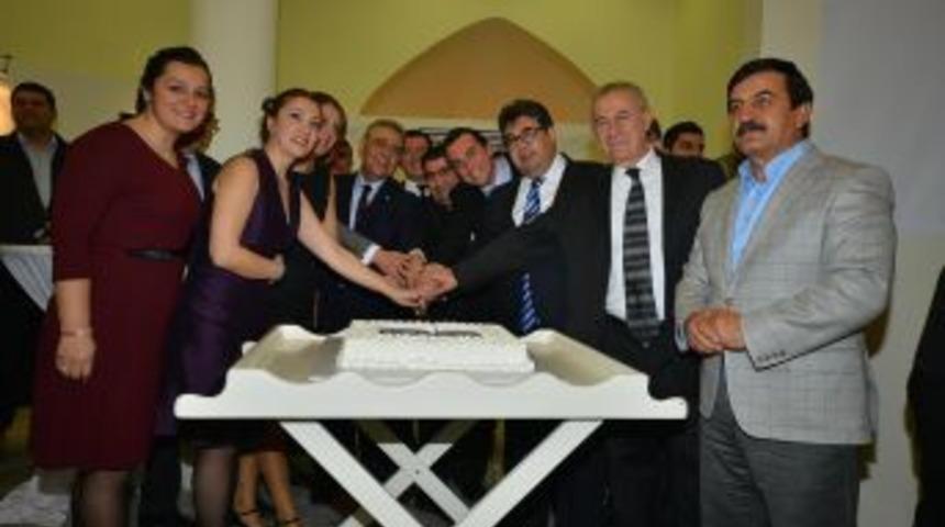 Ekonomi Muhabirleri Derneği İzmir Şubesi 24. Yaşını Kutladı