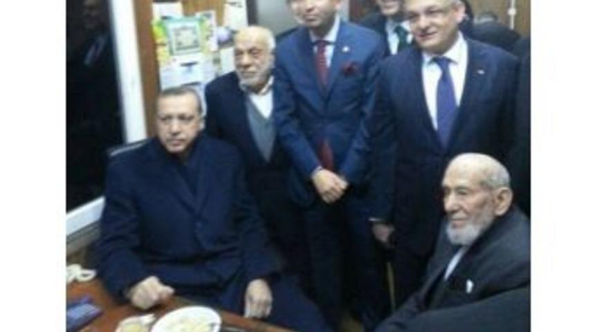 Gen&ccedil;lik Kollarından Başbakanlığa Unutulmayan Vefa