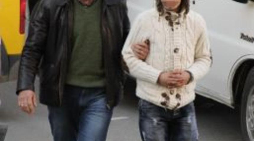 Marketten Sigara Hırsızlığına G&ouml;zaltı