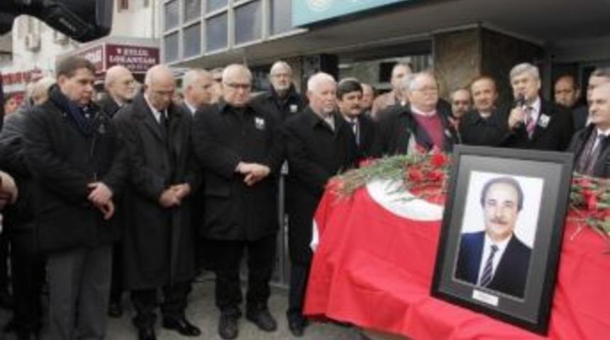 Konak, İlk Belediye Başkanını Ebediyete Uğurladı