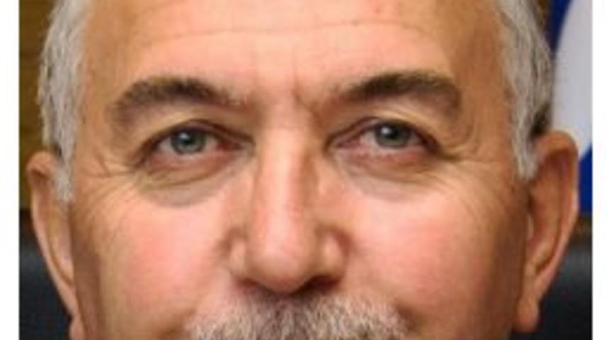 Esog&uuml; Rekt&ouml;r&uuml; Prof. Dr. Hasan G&ouml;nen&rsquo;in Yeni Yıl Mesajı