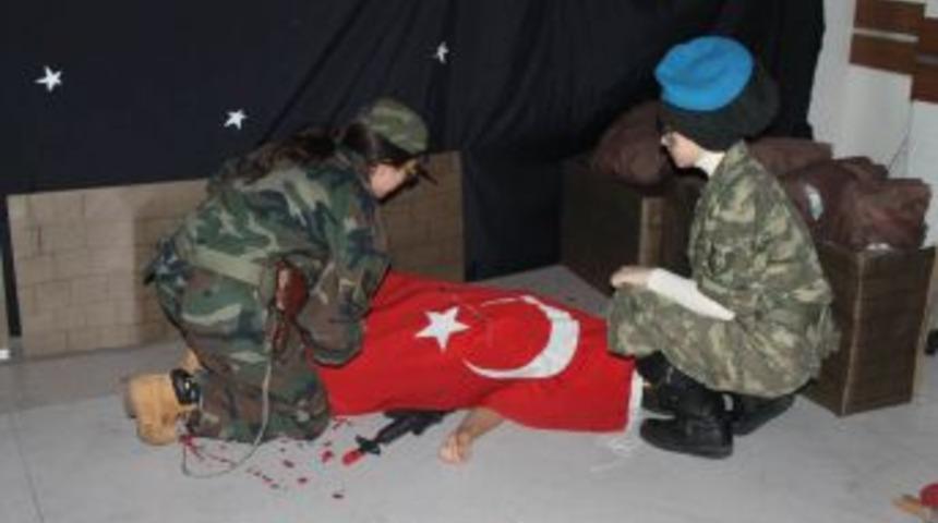 Nil&uuml;fer Eğitim Kurumları, Milli Şairi Unutmadı