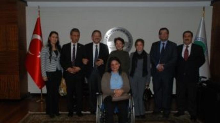 &Ouml;zhaseki'nin Kabul G&uuml;n&uuml;