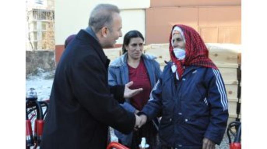 Tunceli&rsquo;de Iki Bin Organik Kovan Dağıtıldı