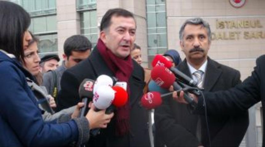 Balyoz Davasının Yeniden G&ouml;r&uuml;lmesi I&ccedil;in Dilek&ccedil;e Verdiler