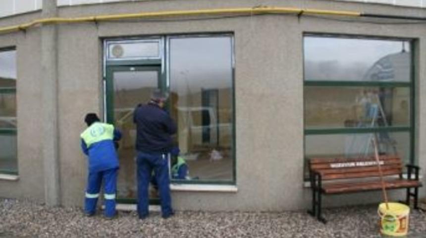 Belediyeden Kurs Odalarına Bakım Ve Onarım