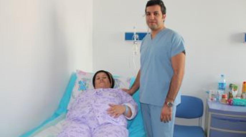 140 Kilo Ile Hayatını Riske Edip Anne Oldu