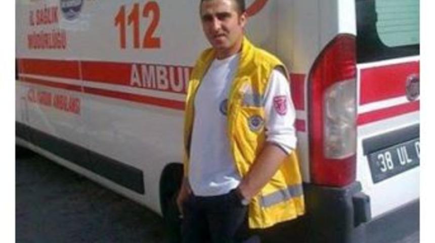 'Kazada Yaralanan Ambulans Şof&ouml;r&uuml; Kendine Geldi'
