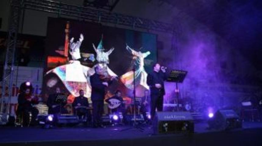 Mevlana Balıkesir'de Anıldı